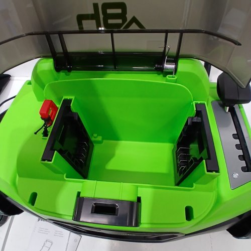 GREENWORKS BRUSHLESS DETHATCHER / SCARIFIER - 15" - 48V - GREEN/BLACK (MODEL: DHM401) image 4