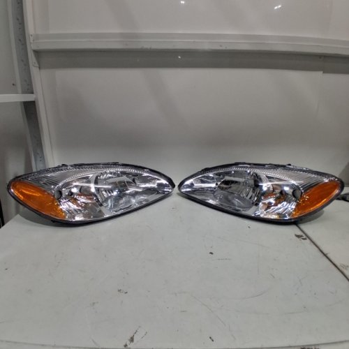 2PC EAGLE EYES CHROME CLEAR HEADLIGHT ASSEMBLIES FOR DIFFERENT FORD MODELS (MODEL: FR311-A001R) image 3