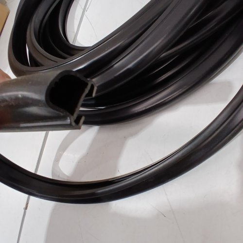 RV SLIDE OUT SELF ADHESIVE RUBBER D SEAL BASE & D-SEAL WIPER FOR CAMPERS / RV'S - 1/2" X 2.75" X 35FT - BLACK image 3