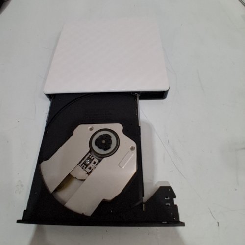 ULTRA-THIN EXTERNAL DVD WRITER OPTICAL DRIVE WITH USB - 8X SPEED - WHITE / BLACK image 3