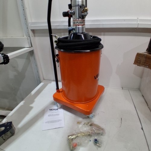 VEVOR GREASE PUMP AIR OPERATED GREASE PUMP PRESSURE HOSE AND GREASE GUN -20L -13FT HOSE - ORANGE (MODEL:FF-08B-20L) image 2