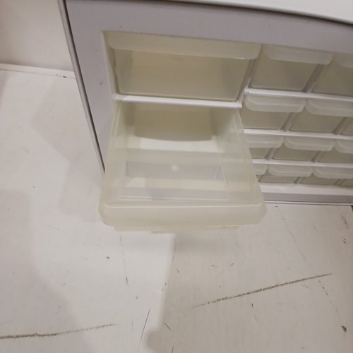 IRIS PLASTIC HARDWARE STORAGE ORGANIZER WITH 26 DRAWER - WHITE (MODEL: DPC-26) image 3
