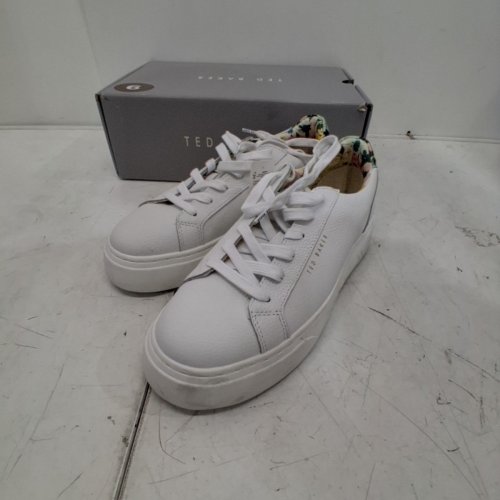 WOMEN'S TED BAKER MAISIE LEATHER COURT SHOE - 9 - WHITE/MULTICOLOR (MODEL:2013638) image 2