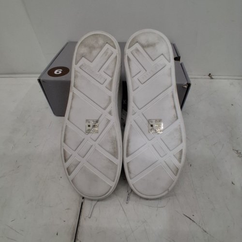 WOMEN'S TED BAKER MAISIE LEATHER COURT SHOE - 9 - WHITE/MULTICOLOR (MODEL:2013638) image 4