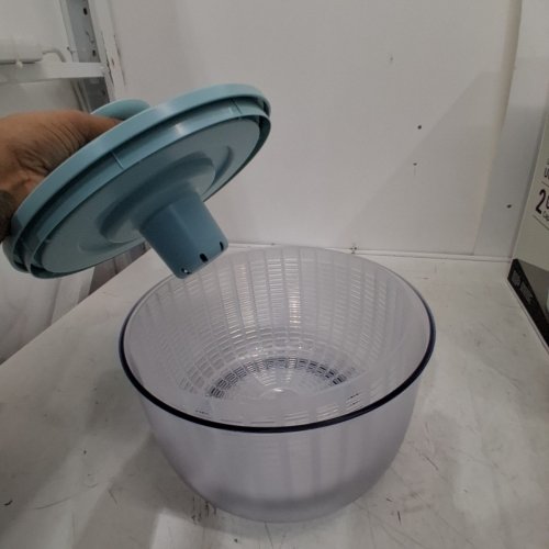 KITCHEN AID UNIVERSAL SALAD SPINNER - BLUE image 4