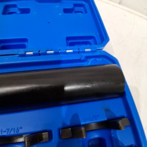 13PC VEVOR HEAVY DUTY INNER TIE ROD REMOVAL TOOL KIT WITH STORAGE CASE - 1/2" DRIVE TUBE - BLACK/BLUE (MODEL: XC1049) image 3