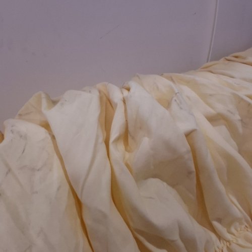ROOM ESSENTIALS RUCHED COMFORTER FOR DORM - TWIN/TWIN EXTRA LONG - BUTTER YELLOW image 4