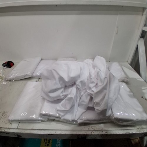10PK RECTANGLE TABLECLOTHS - 90" X 132" - WHITE image 2