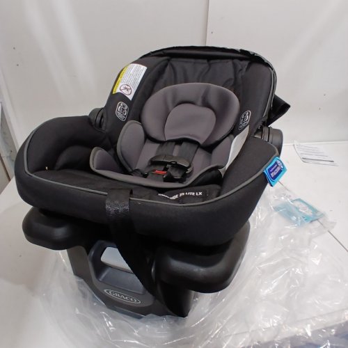 GRACO SNUGRIDE 35 LITE LX INFANT CAR SEAT - 4-35LBS CAPACITY - GOTHAM FASHION BLACK/GREY (MODEL: 2143034) image 4