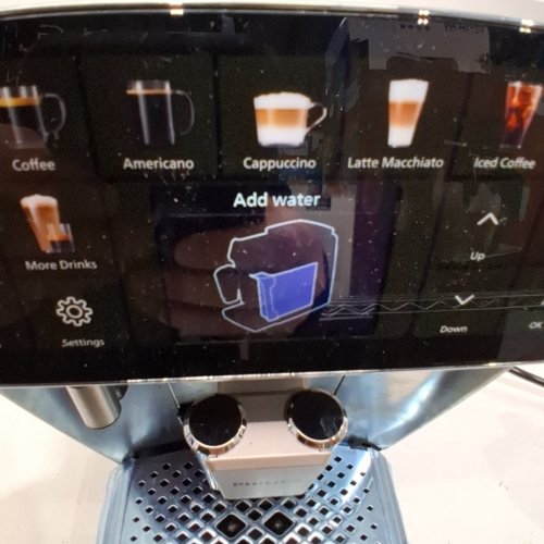 PHILIPS LATTEGO 5500 SERIES FULLY AUTOMATIC ESPRESSO MACHINE WITH BUILT-IN GRINDER - GREY CHROME (MODEL: EP5544/90) image 2