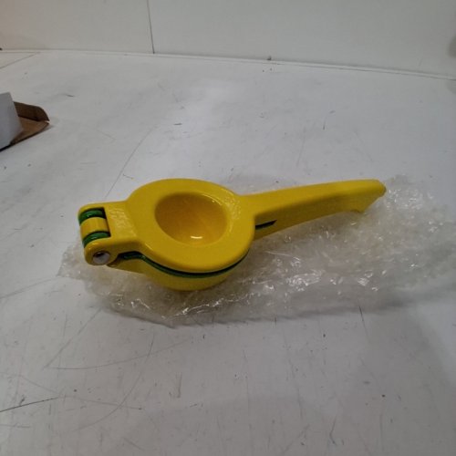 2-IN-1 MANUAL HANDHELF LEMON LIME SQUEEZER JUICER - YELLOW/GREEN image 2
