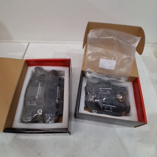 A PREMIUM BRAKE PADS - FOR 2011-2020 DODGE DURANGO AND JEEP GRAND CHEROKEE VEHICLES - BLACK image 4