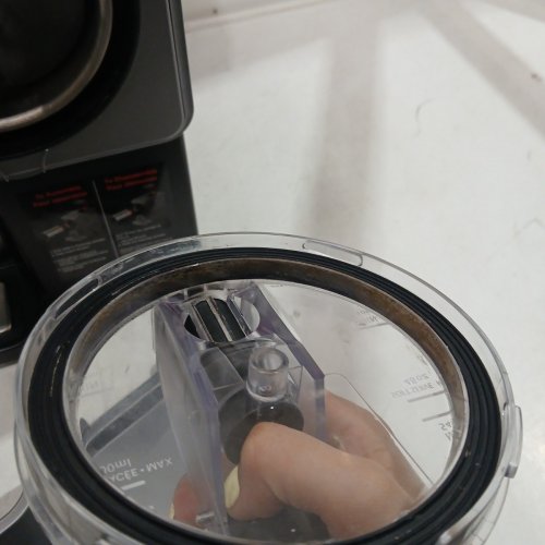 GOURMIA 6-IN-1 AUTOMATIC SOFT SERVE ICE CREAM AND FROZEN DRINK MAKER - 2L - 2.11QT - BLACK (MODEL: GSI1060BK) image 4