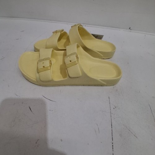 WOMEN'S DOUBLE BUCKLE SANDALS - 5-6 - PALE YELLOW (STYLE: 24MOLLYM26) image 2
