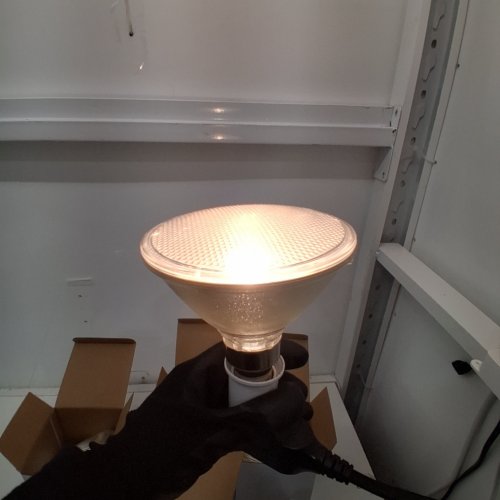 4PK NIOCLERCE HALOGEN PAR38 LIGHT BULBS - 2800 K - WARM WHITE image 2