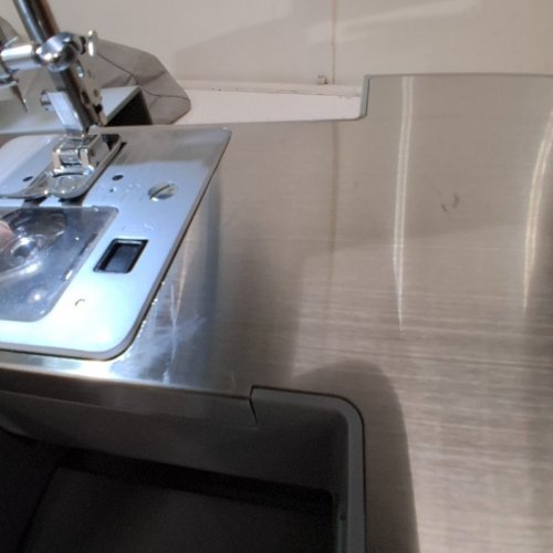 SINGER HEAVY DUTY SEWING MACHINE - GREY (MODEL: 4452) image 4