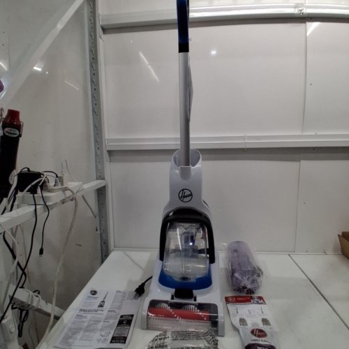 HOOVER POWERDASH PET CARPET CLEANER, FH50700 image 3