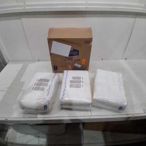 124PK ROYALE PREMIUM DISPOSABLE DIAPERS - SIZE 5 - WHITE image 2
