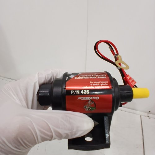 CARBOLE UNIVERSAL ELECTRIC GASOLINE FUEL PUMP - 28 GPH , 2 TO 3.5 PSI, 12 V- 5/16" INLET & OUTLET(MODEL: 42S) image 2