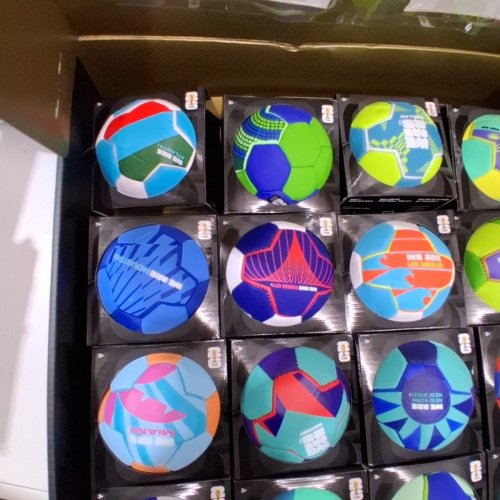 16PC FIFA WORLD CUP 2026 HOST CITIES SOCCER BALL SET IN DISPLAY BOX - SIZE 1(MINI) - ASSORTED (MODEL: 1872202) image 3