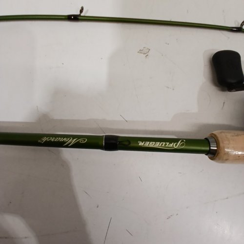 PFLUEGER BAITCAST ROD - MEDIUM HEAVY - 7FT - GREEN (MODEL: MONC702-6) image 4
