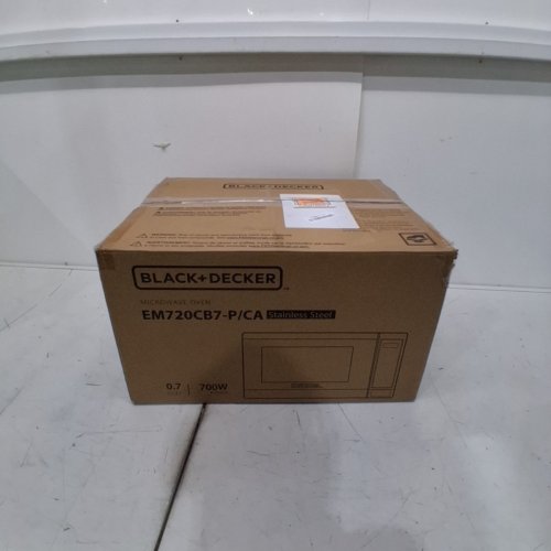 BLACK + DECKER DIGITAL PUSH BUTTON DOOR MICROWAVE OVEN - 700W - BLACK/STAINLESS STEEL (MODEL: EM720CB7-P) image 6