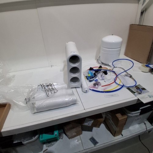 7PC AQUASANA SMARTFLOW REVERS OSMISI 4-STAGE DRINKING WATER FILTRATION SYSTEM WITH TAP - 40-80 PSI - 25.7 GAL - 51.4GPD - CHROME / WHITE (MODEL: AQ-SFR02) image 3