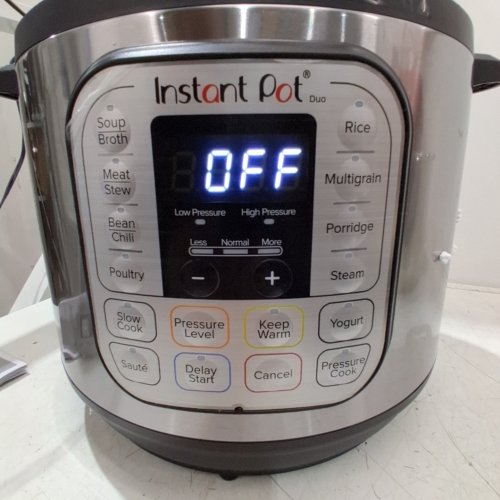 INSTANT POT DUO 7-IN-1 ELECTRIC PRESSURE MULTI-COOKER - 8QT - STAINLESS STEEL/BLACK (MODEL: DUO-80-V5) image 2
