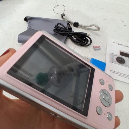 ACBAETA TRUE VLOGGING CAMERA WITH 32G TF CARD AND 16X ZOOM - 50MP - 4K - PINK image 4