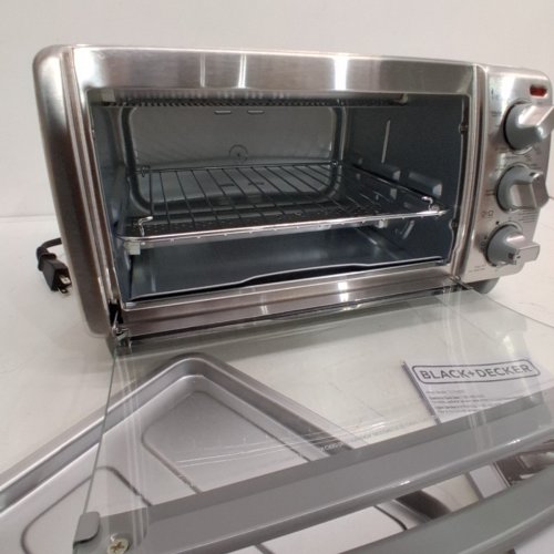 BLACK & DECKER 4-SLICE TOASTER OVEN WITH NATURAL CONVECTION AND 4 COOKING FUNCTIONS - STAINLESS STEEL - (MODEL: TO1745SSD) image 4