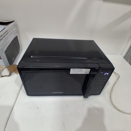 CHEFMAN COUNTERTOP MICROWAVE OVEN - 0.7 CU. FT - BLACK (MODEL: RJ55-7-V2-CA) image 4