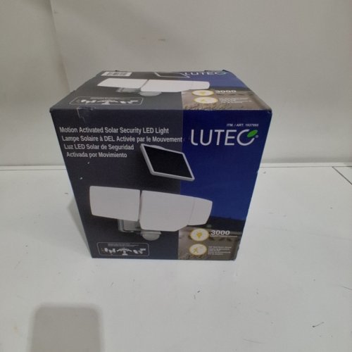 LUTEC MOTION ACTIVATED SOLAR SECURITY LED FLOOD LIGHT - 5000K - 3000LM - WHITE (MODEL: 1937995) image 2