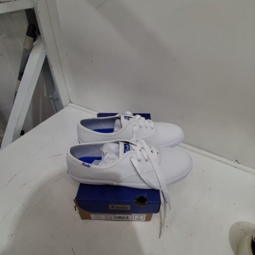 WOMEN'S KEDS CHAMPION CANVAS SNEAKERS - SIZE 5.5 - WHITE image 3