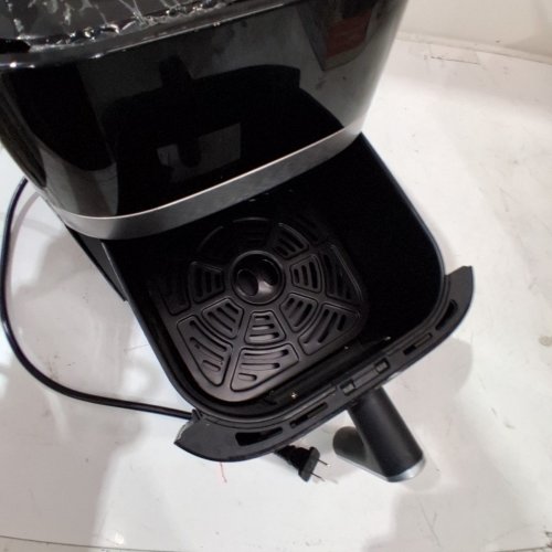 BLUEBOW 8-IN-1 AIR FRYER WITH TOUCHSCREEN, VIEWING WINDOW, COOKING PRESETS - 6QT - 1350W - BLACK/SILVER image 5