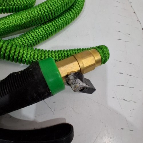 JOEY'S GARDEN GARDEN HOSE WITH SPRAY NOZZLE - 25FT - GREEN (ITEM: JG25) image 3