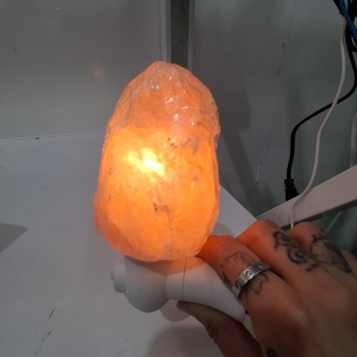 HIMALAYAN CRYSTAL SALT LAMP - WALL PLUG - WHITE image 2