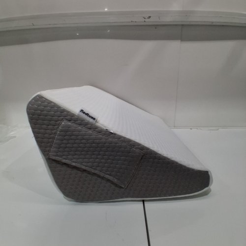REDLUXE PREMIUM MEMORY FOAM BED WEDGE WITH SIDE POCKETS AND WASHABLE COVER - 24" X 24" X 10" - WHITE/GREY image 2