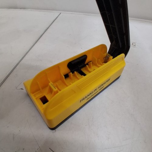 FRANKLIN SENSORS PROSENSOR STUD FINDER WITH 9 SENSORS - WOOD AND METAL STUD DETECTOR/WALL SCANNER (MODEL: M90) image 3