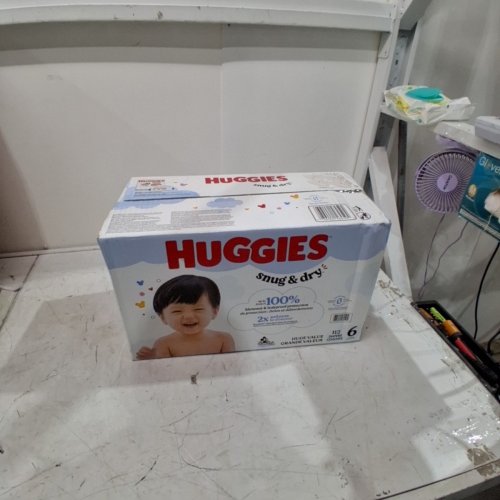 112PK HUGGIES SNUG AND DRY DIAPERS - SIZE 6 - 35LBS - DISNEY MICKEY MOUSE image 2
