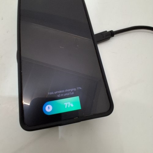 SENEO WAVEPAD FAST WIRELESS CHARGER PAD - 15W - BLACK (MODEL: PA149A) image 2