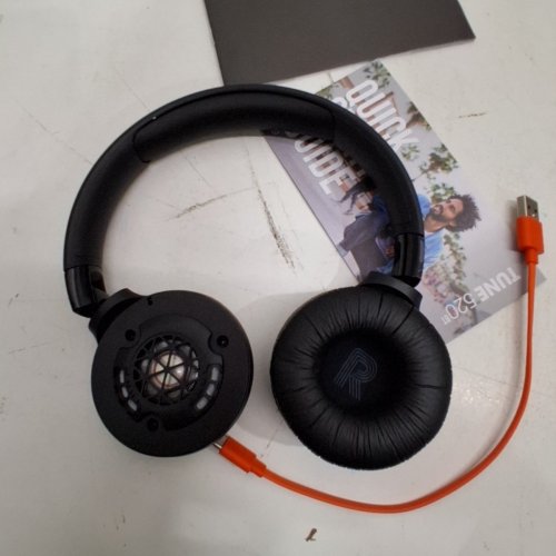 JBL BLUETOOTH WIRELESS HEADPHONES - BLACK (MODEL: TUNE 520BT) image 5
