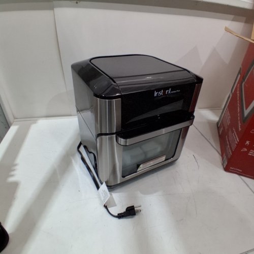 INSTANT POT VORTEX PLUS 10-QUART 7-IN-1 AIR FRYER OVEN WITH ROTISSERIE BASKET - SILVER/BLACK (MODEL: VORTEX PLUS 10) image 4