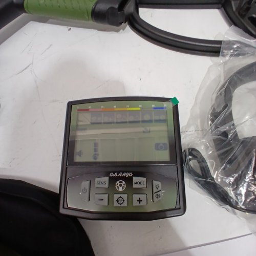 GBNRYG WATERPROOF METAL DETECTOR - 12" | LCD BACKLIGHT | 5 MODES - GREEN - (MODEL: M55Z) image 3