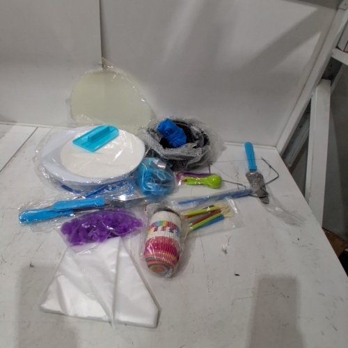 722PC MAKMENG CAKE DECORATING KIT BAKING SUPPLIES image 2