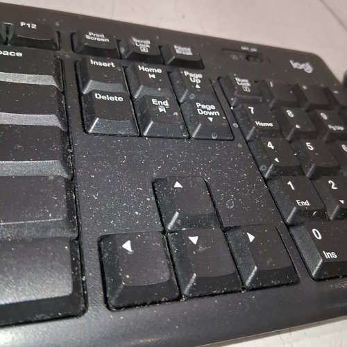 LOGITECH WIRELESS KEYBOARD AND MOUSE COMBO - 2.4 GHZ WIRELESS - BLACK (MODEL: MK270) image 4