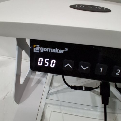 ERGOMAKER STANDING DESK QUICK STAND TO SIT ADJUSTABLE image 2