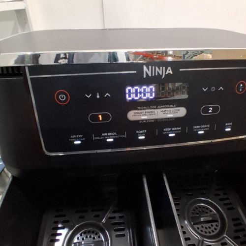 NINJA FOODI 6-IN-1 DUALZONE XL AIR FRYER WITH 2 INDEPENDENT BASKETS - 10QT./XL - BLACK (MODEL: DZ302C) image 2