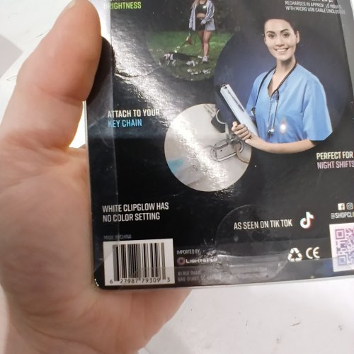 LIGHTSFLO CLIPGLOW RECHARGEABLE CLIP-ON LIGHT - WHITE image 2