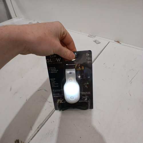 LIGHTSFLO CLIPGLOW RECHARGEABLE CLIP-ON LIGHT - WHITE image 3