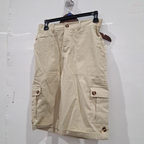 WOMEN'S HIGH WAISTED CARGO SHORTS - MEDIUM - KHAKI image 2